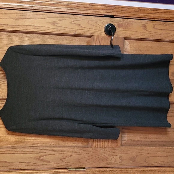 XS Wool Charcoal Dress with large pockets! - Picture 4 of 6